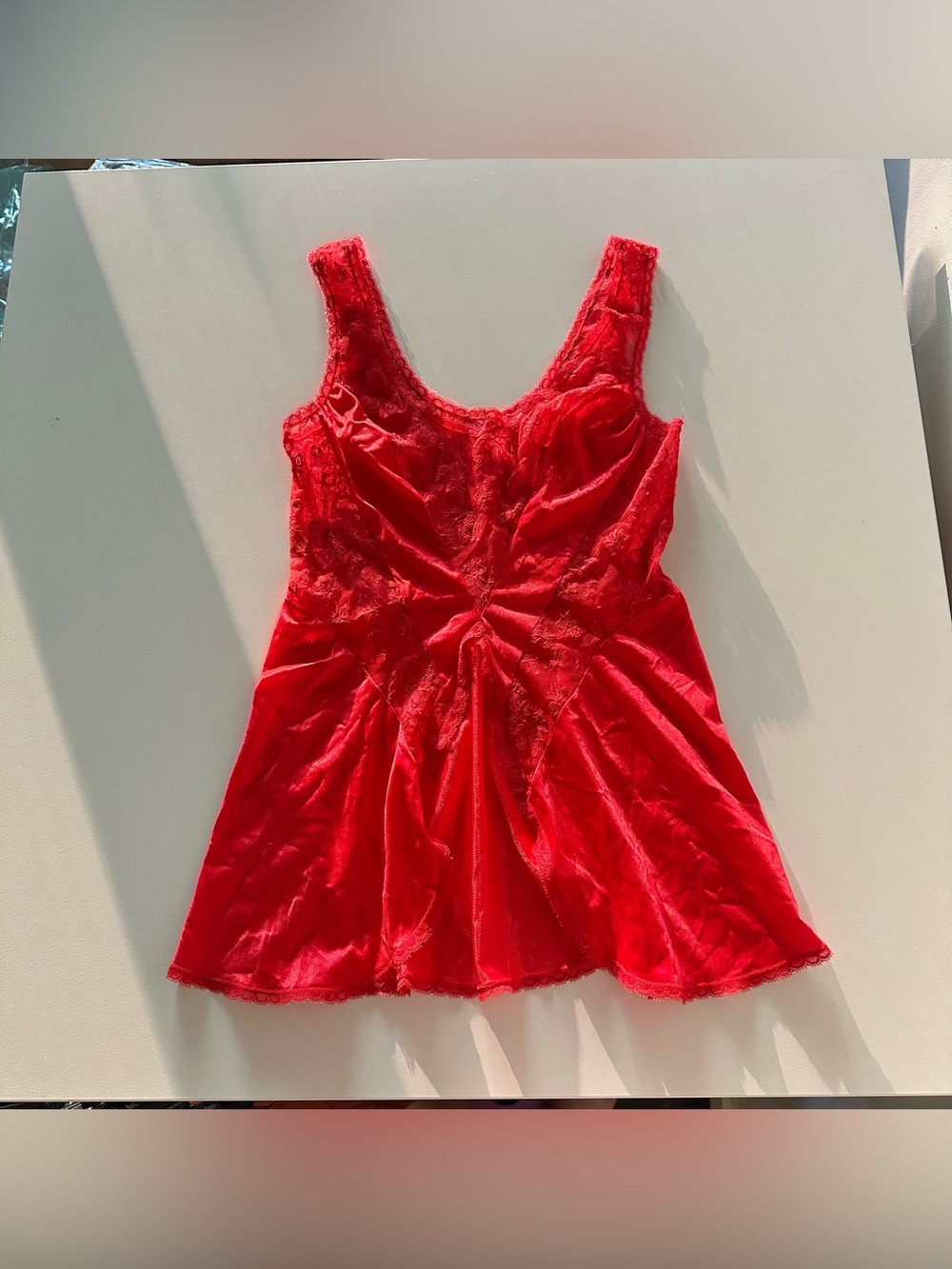 Vintage Red Lace Slit Satin Tank Top S? 90s Glam Coquette Romantic